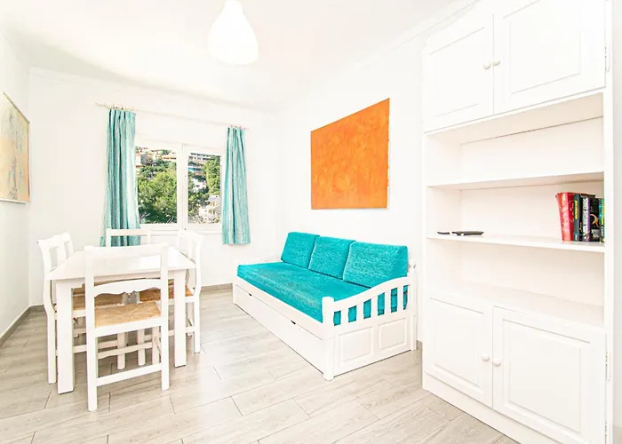 Apartamentos Falco Port de Pollenca