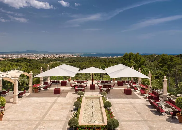 Palma de Mallorca Hotels for Romantic Getaway