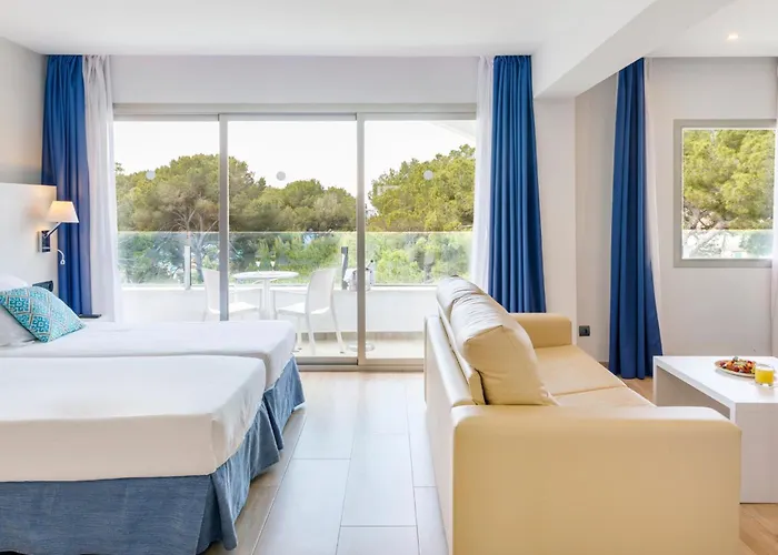 Alcanada Golf Hotel Port de Alcudia  With Golf Course