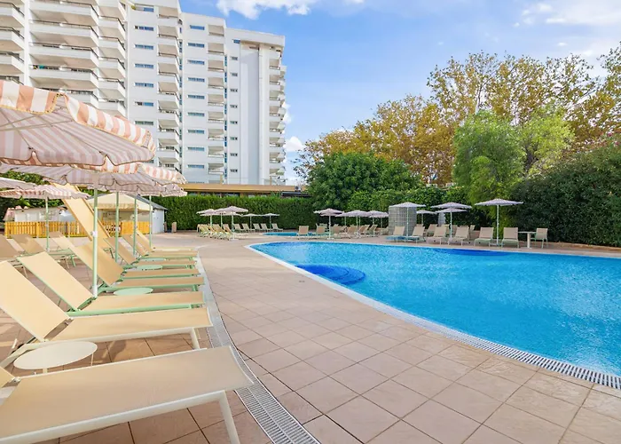Magaluf (Mallorca) 4 Star Hotels near Marineland Mallorca
