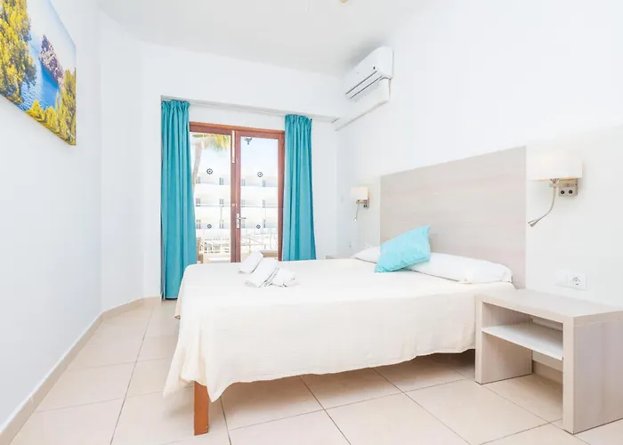 Hotel Antares Cala d'Or 