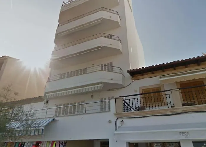 Beachfront Apartment Tanamar Port de Pollenca